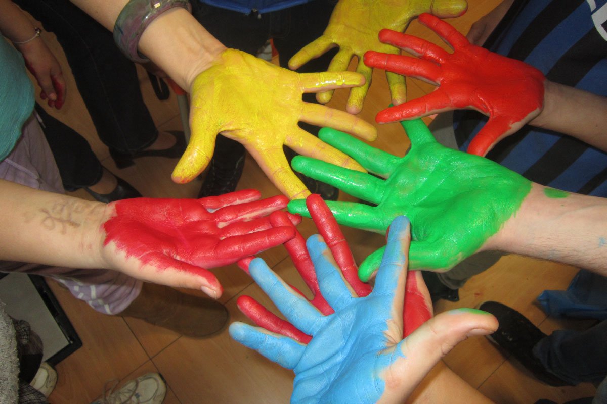 ROBIN: Supporting Educators working with migrant children