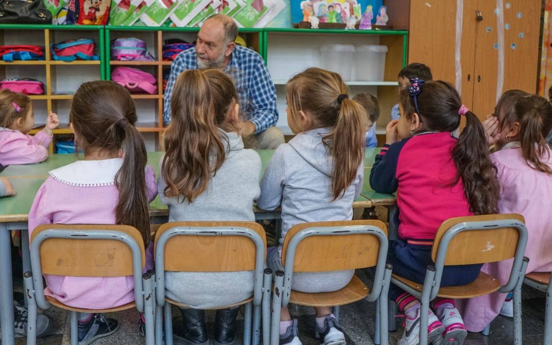 Educare è, oggi, un atto rivoluzionario