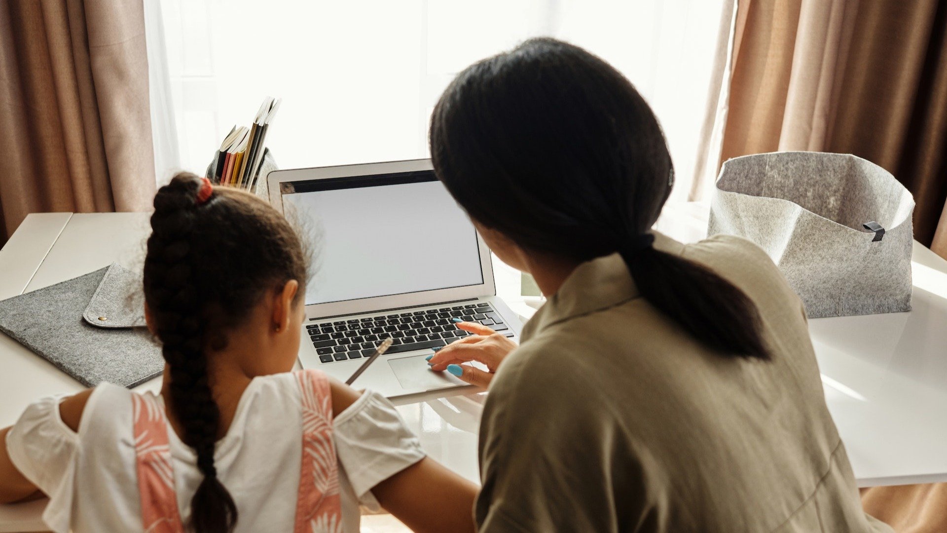 The creation of human-based online learning
